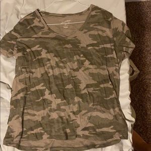 Camo tee